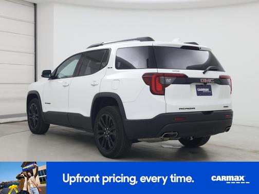 White 2023 GMC Acadia SLE