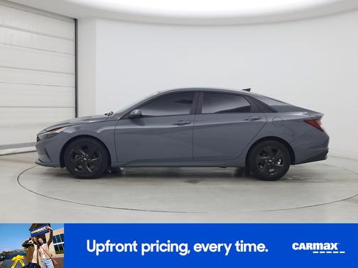 Gray 2021 Hyundai ELANTRA SEL
