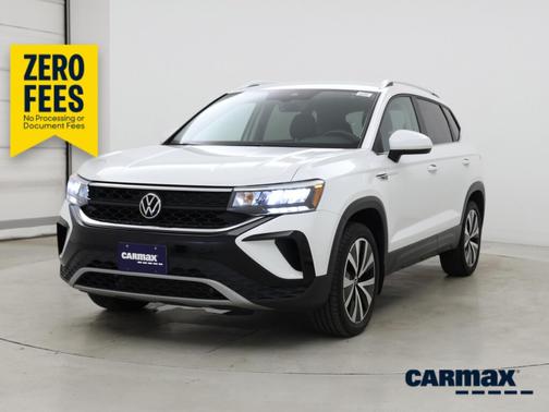 White 2022 Volkswagen Taos SE