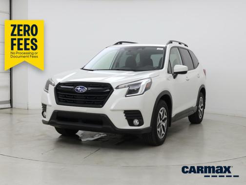 White 2023 Subaru Forester Premium
