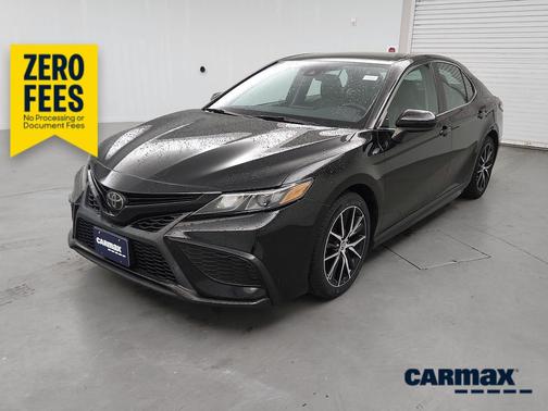 Black 2021 Toyota Camry SE