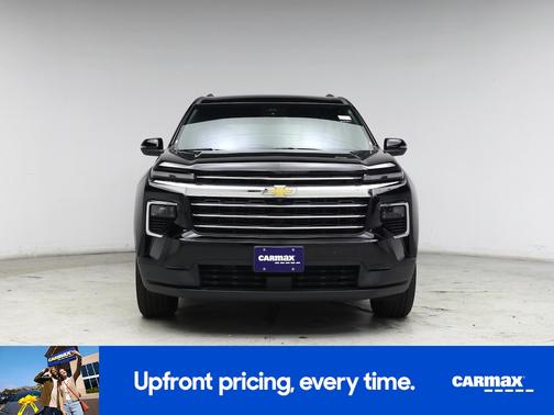 Black 2025 Chevrolet Traverse LT