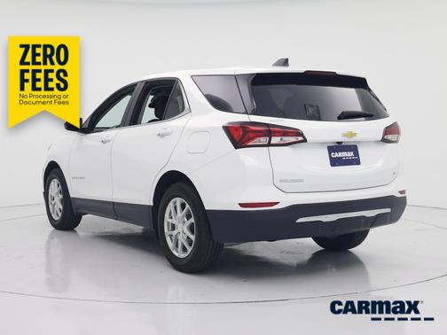 White 2024 Chevrolet Equinox LT
