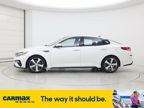 2019 Kia Optima S