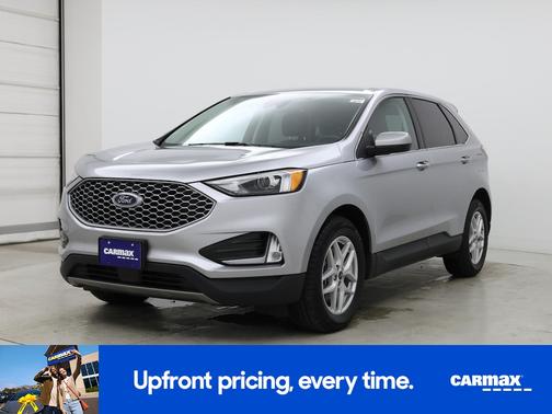 Silver 2023 Ford Edge SEL