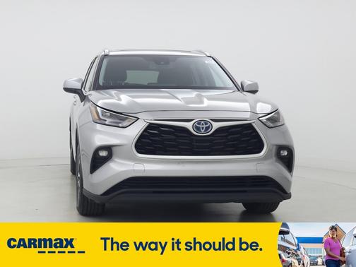2023 Toyota Highlander Hybrid XLE