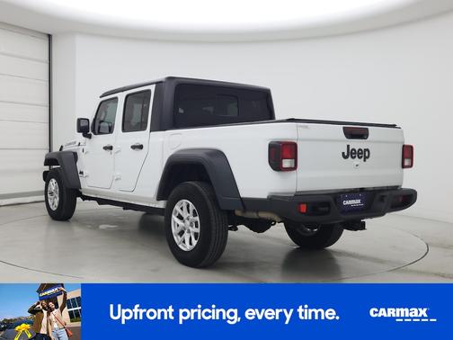 2023 Jeep Gladiator Sport S