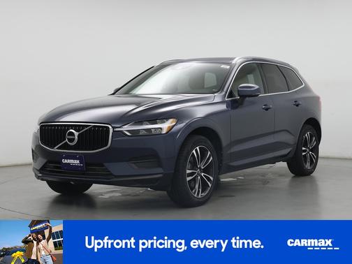 Blue 2020 Volvo XC60 T5 Momentum