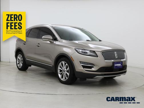 Gold 2019 Lincoln MKC