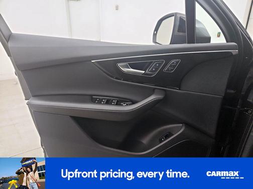 Gray 2023 Audi Q7 Premium Plus