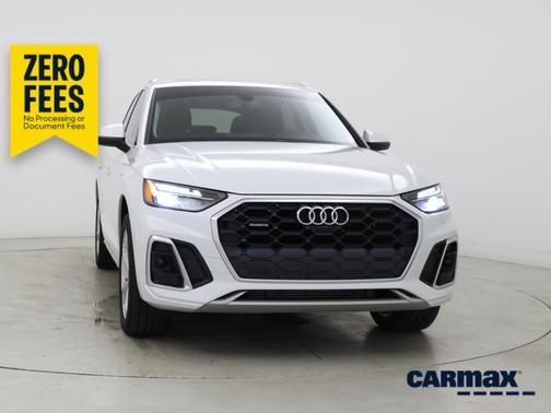 White 2022 Audi Q5 Premium Plus