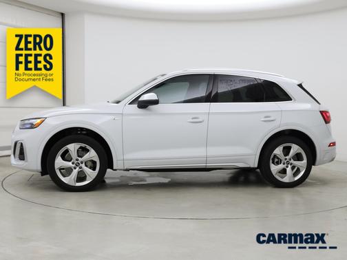 White 2022 Audi Q5 Premium Plus