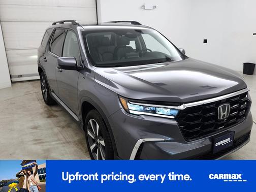 Gray 2023 Honda Pilot Elite
