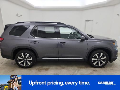 Gray 2023 Honda Pilot Elite