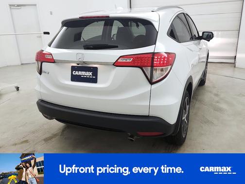 White 2022 Honda HR-V EX