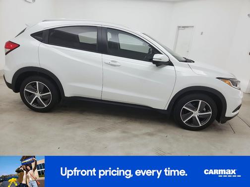 White 2022 Honda HR-V EX