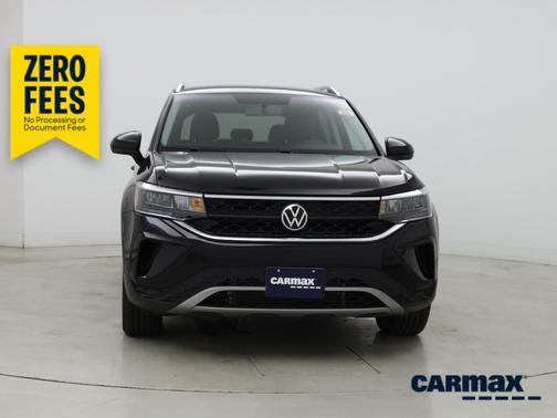 Black 2022 Volkswagen Taos SE