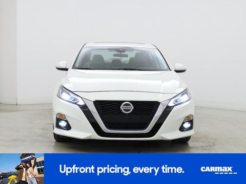 White 2021 Nissan Altima SL