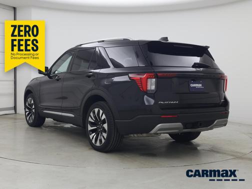 Black 2025 Ford Explorer Platinum