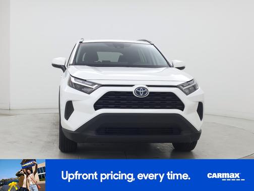 White 2022 Toyota RAV4 Hybrid XLE