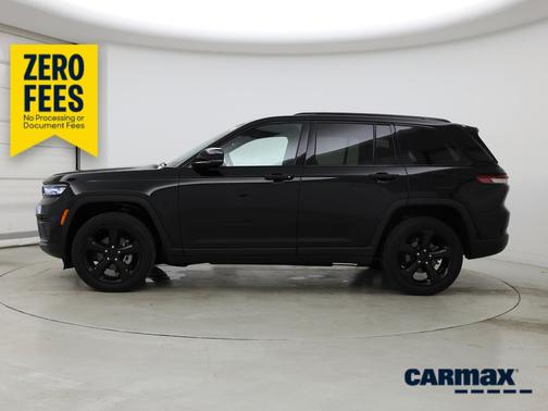 Black 2023 Jeep Grand Cherokee Altitude