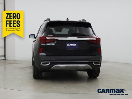 Black 2022 Kia Seltos Nightfall