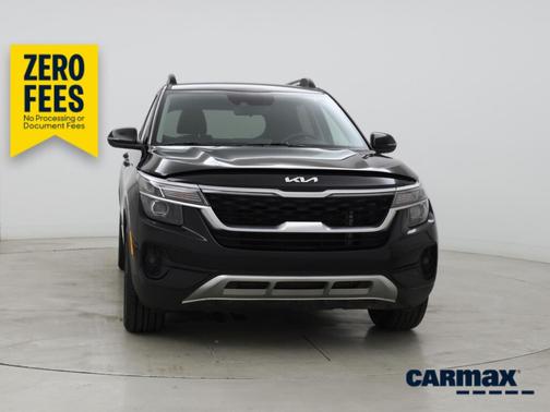 Black 2022 Kia Seltos Nightfall