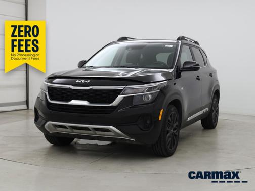 Black 2022 Kia Seltos Nightfall