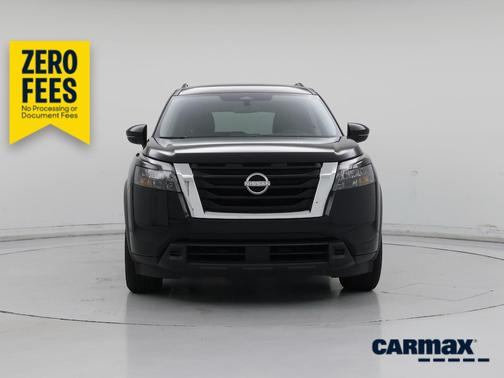 Black 2025 Nissan Pathfinder SV