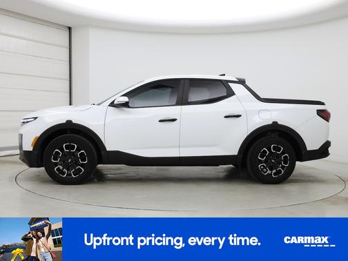 White 2022 Hyundai SANTA CRUZ SEL