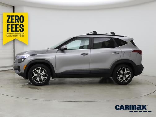 Gray 2022 Kia Seltos EX