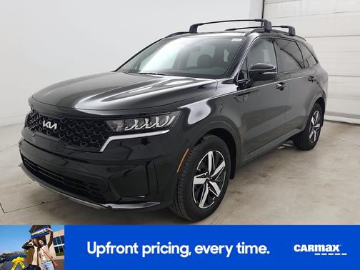 Black 2023 Kia Sorento S