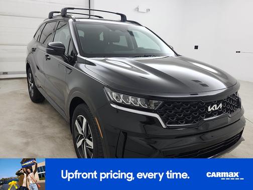 Black 2023 Kia Sorento S