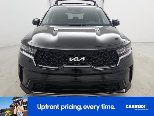 Black 2023 Kia Sorento S