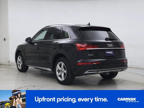 Black 2022 Audi Q5 Premium