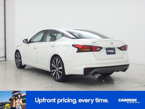 White 2020 Nissan Altima SR