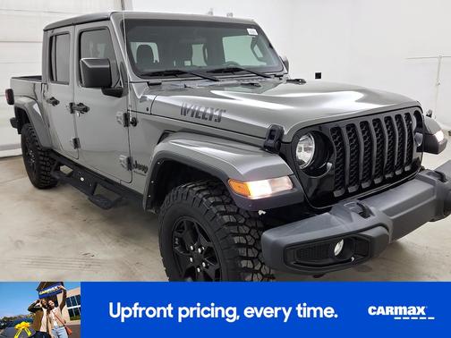 Gray 2023 Jeep Gladiator Willy's