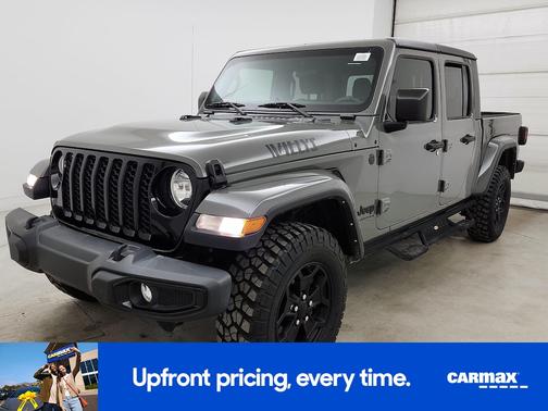 Gray 2023 Jeep Gladiator Willy's