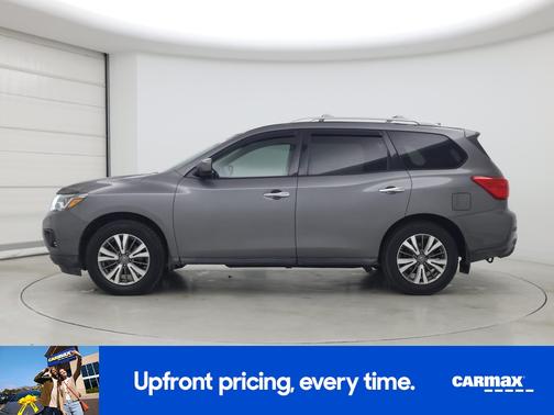 2019 Nissan Pathfinder S