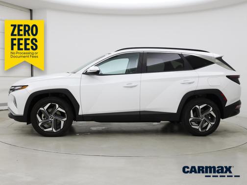 White 2023 Hyundai TUCSON SEL