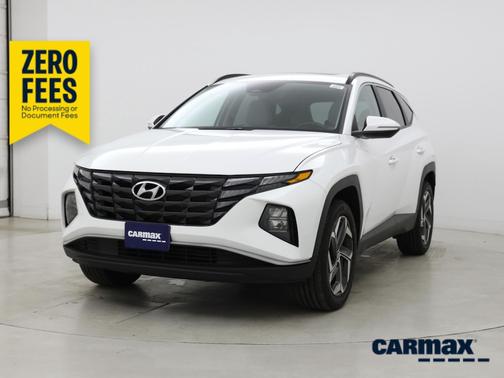 White 2023 Hyundai TUCSON SEL