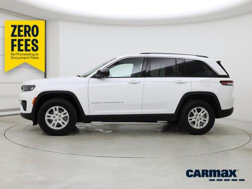 White 2023 Jeep Grand Cherokee Laredo