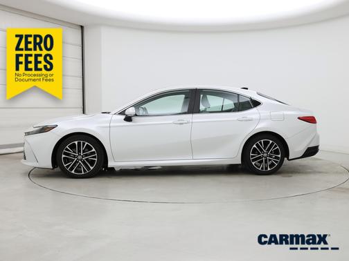 White 2025 Toyota Camry XLE