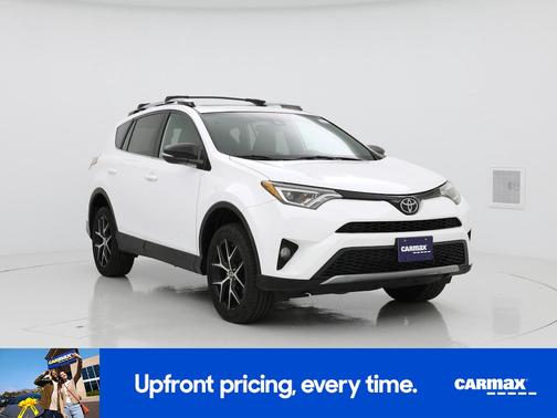 2017 Toyota RAV4 SE