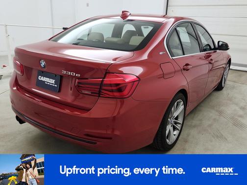 2017 BMW 330e E iPerformance