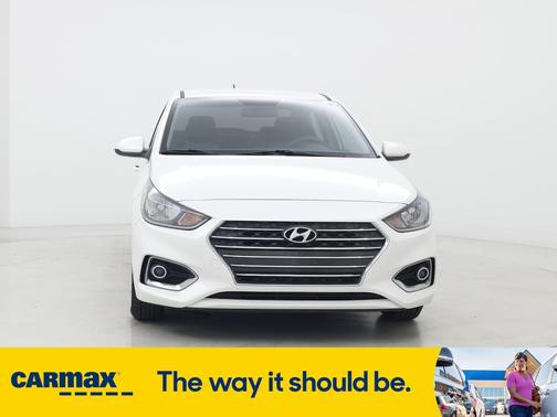 2019 Hyundai Accent SE