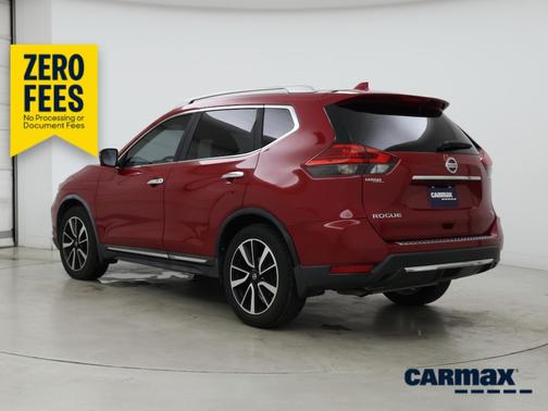 Red 2017 Nissan Rogue SL