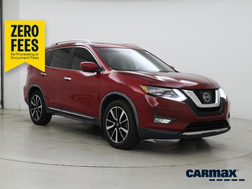 Red 2017 Nissan Rogue SL