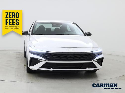 White 2025 Hyundai ELANTRA SEL Sport