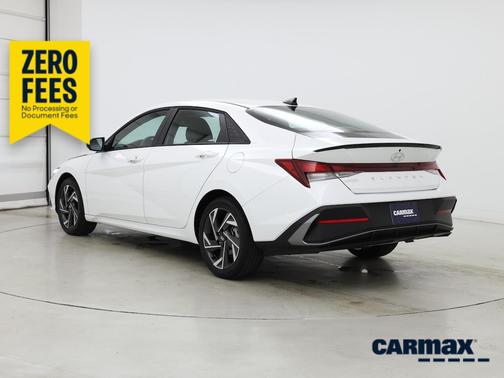 White 2025 Hyundai ELANTRA SEL Sport